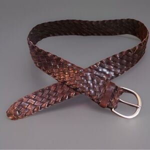 VINTAGE 90s M/L BoHo Hippie Brown Woven Leather Floral Filagree Buckle Belt